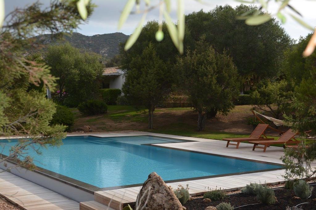 Vila Le Tre Pietre Baia Sardinia Exteriér fotografie