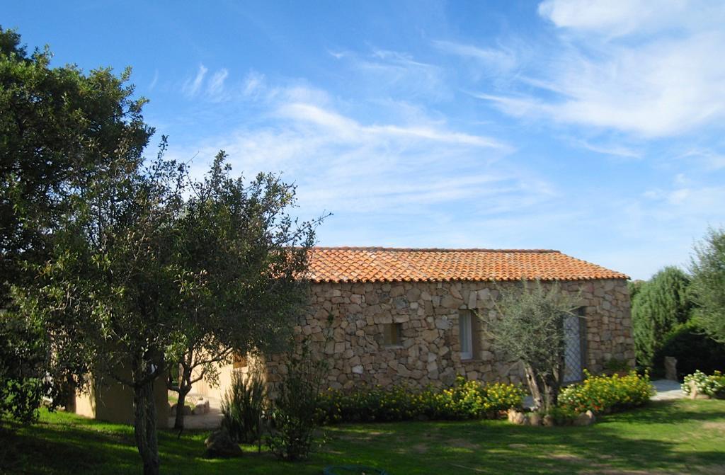 Vila Le Tre Pietre Baia Sardinia Exteriér fotografie