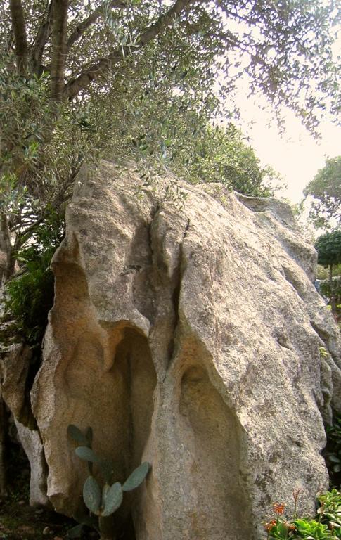 Vila Le Tre Pietre Baia Sardinia Exteriér fotografie